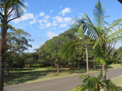 Cabenay 3 - VIEWS ACROSS THE PARK - Great Ocean Road Tourism 2