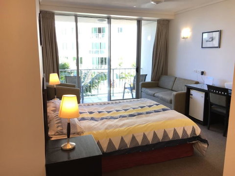 Cairns Esplanade 2 Bed 2 Bath Resort Hotel - Great Ocean Road Tourism 2