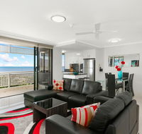 Cairns Luxury Waterfront Apartment - Great Ocean Road Tourism