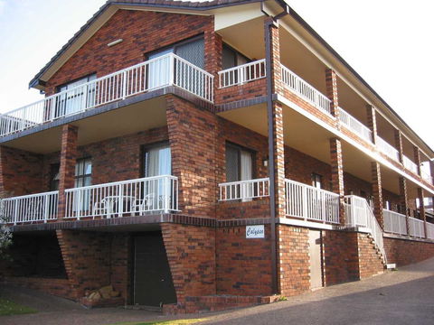Calypso, Unit 1 - The Entrance, NSW - Great Ocean Road Tourism 1