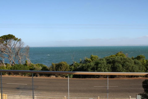 Camelot - Great Ocean Road Tourism 0