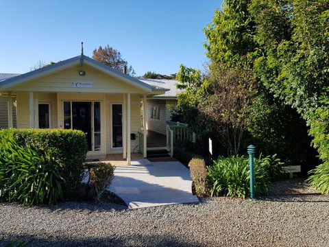 Camelot Cottages - Great Ocean Road Tourism 0