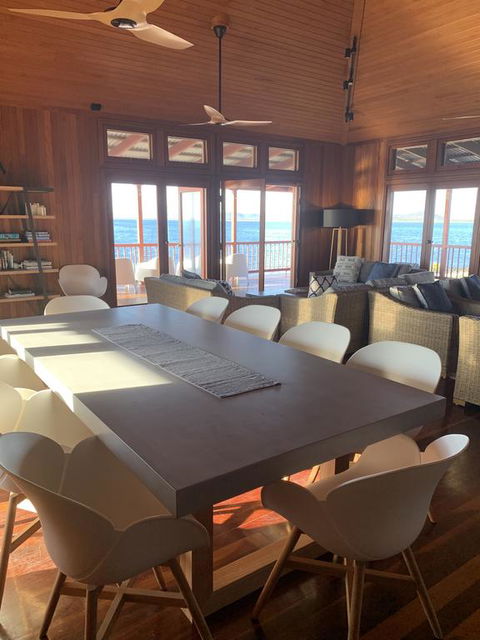 Camp Island Lodge - Great Ocean Road Tourism 3