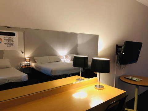 Campbelltown Colonial Motor Inn - Great Ocean Road Tourism 1