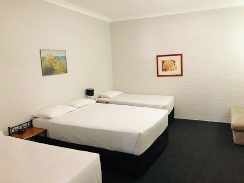 Campbelltown Colonial Motor Inn - Great Ocean Road Tourism 2