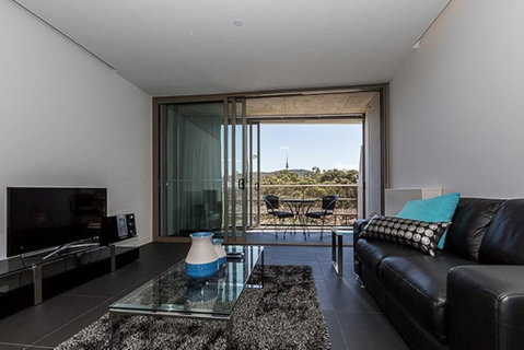 Canberra Luxury Apartment 8 - Great Ocean Road Tourism 2
