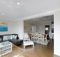 Casa Sorella - beachfront family home - Great Ocean Road Tourism