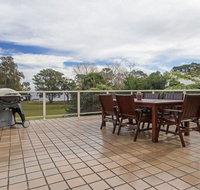 Castaways' 36 Cromarty Road - Beachfront house - Great Ocean Road Tourism