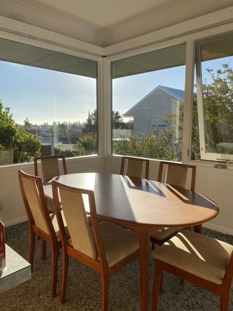 Centre Of Town - Great Ocean Road Tourism 3