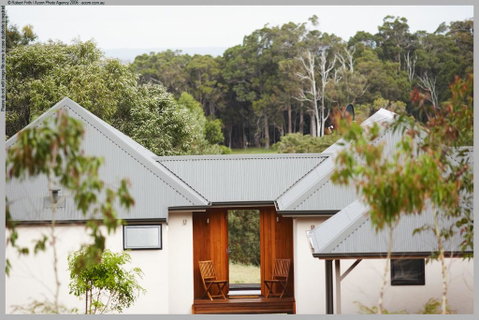 Chandeliers On Abbey - Great Ocean Road Tourism 0
