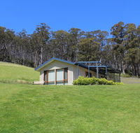 Cherryview Cygnet - Great Ocean Road Tourism