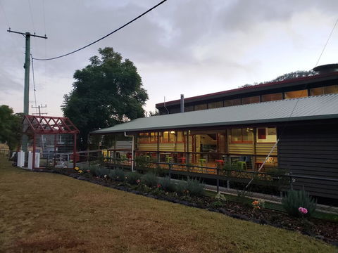 Christmas Creek CafÃ© & Cabins - Great Ocean Road Tourism 0
