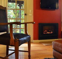 Circa Red London Daylesford - Great Ocean Road Tourism