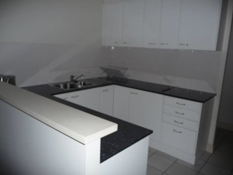 City Getaway 3 Bedroom Adelaide's East End - Great Ocean Road Tourism 3