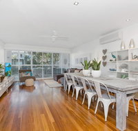 COASTAL CHIC  CASUARINA - Great Ocean Road Tourism