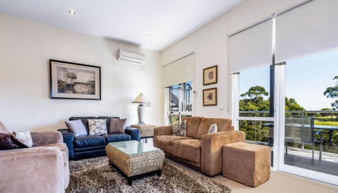 COASTAL SOUL VILLA @ BROADBEACH - Great Ocean Road Tourism 3