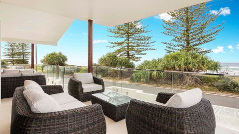 Coco De Mer Beach Villa - Great Ocean Road Tourism 0