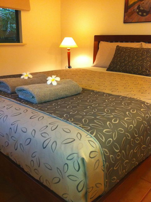 Cocos Beach Bungalows - Great Ocean Road Tourism 3