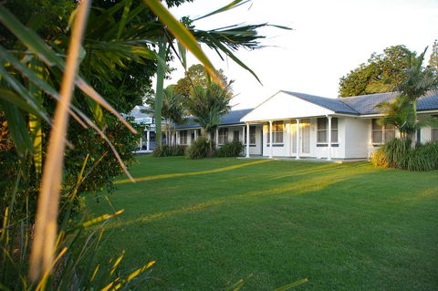 Colonial Court Motor Inn - Great Ocean Road Tourism 1