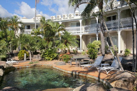 Colonial Palms Motor Inn - Great Ocean Road Tourism 0
