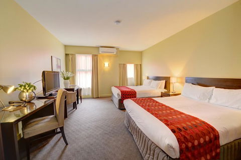 Comfort Inn & Suites City Views - Great Ocean Road Tourism 1