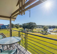 Condo 108  Horizons Resort  Golf stunning course  lake Views - Great Ocean Road Tourism