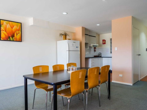 Condo 108 @ Horizons Resort & Golf, Stunning Course + Lake Views - Great Ocean Road Tourism 2