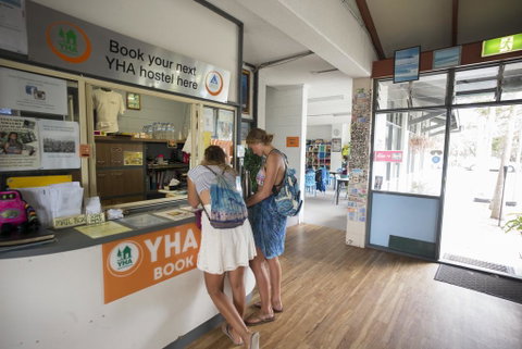 Coolangatta YHA Backpackers - Great Ocean Road Tourism 2