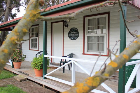 Coonawarra's Pyrus Cottage - Great Ocean Road Tourism 0