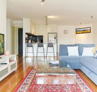 Cosy Apartment near Racecourse - Great Ocean Road Tourism