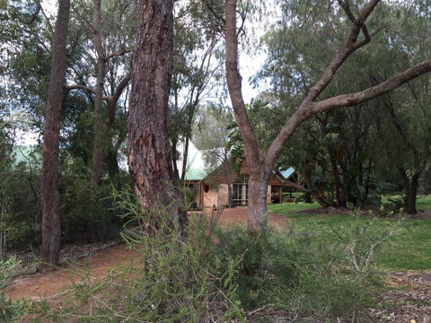 Country Retreat On 1 Acre With Pool, Hot Tub Surrounded By Trees - Great Ocean Road Tourism 0