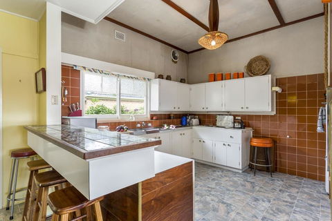 Dalmuir Homestead - Walk To Dromana Beach - Great Ocean Road Tourism 3