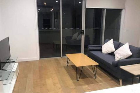 Delicate And Peaceful Bundoora Townhouse 10 - Great Ocean Road Tourism 2
