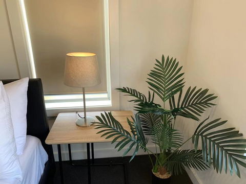 Delicate And Peaceful Bundoora Townhouse 13-R4 - Great Ocean Road Tourism 0