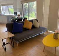 Delicate and Peaceful Bundoora Townhouse 7-R1 - Great Ocean Road Tourism