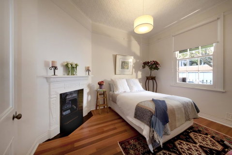 Divine Early-Sydney Home - The Rocks - Great Ocean Road Tourism 1