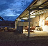 Dug Out BB Apartments - Great Ocean Road Tourism