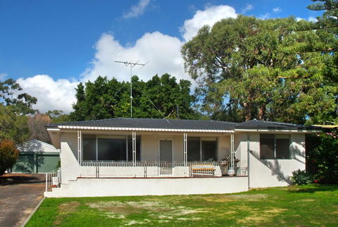 Eagle Bay Beach House - Great Ocean Road Tourism 0