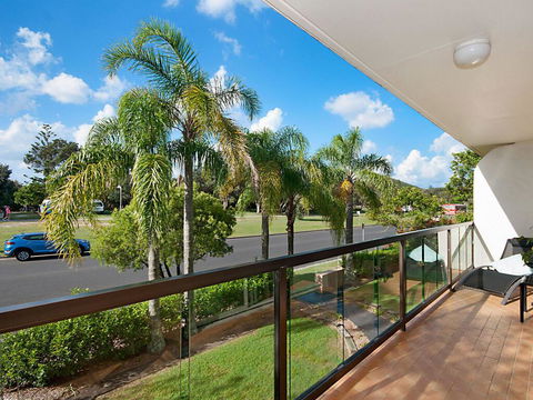 EAST COAST ESCAPES - Byron Beachfront - Great Ocean Road Tourism 0