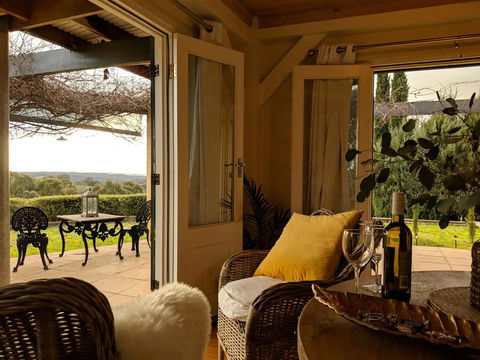 El Camino Country Cottage With Terrace And Stunning Views - Great Ocean Road Tourism 0