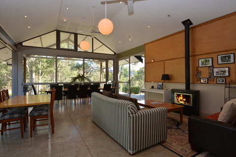 Elfin Hill Vineyard Accommodation - Great Ocean Road Tourism 4
