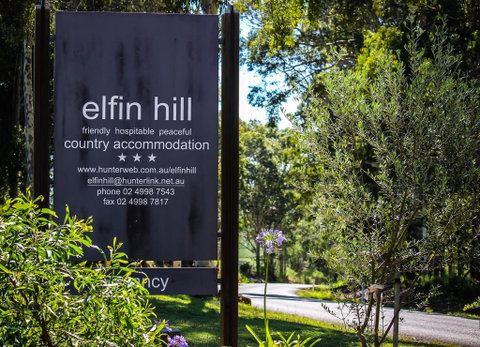 Elfin Hill Vineyard Accommodation - Great Ocean Road Tourism 0