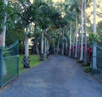 Emerald Tropical Palms B  B - Great Ocean Road Tourism