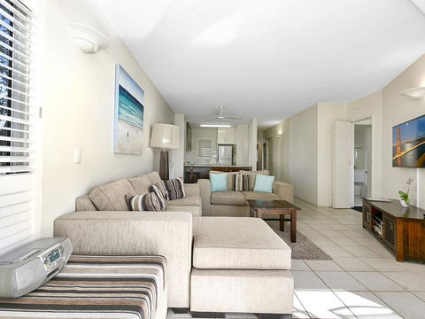 Endless Water Views In Noosaville Noosa Heads - Unit 3 Noosa Moorings, 303 Gympie Terrace - Great Ocean Road Tourism 2