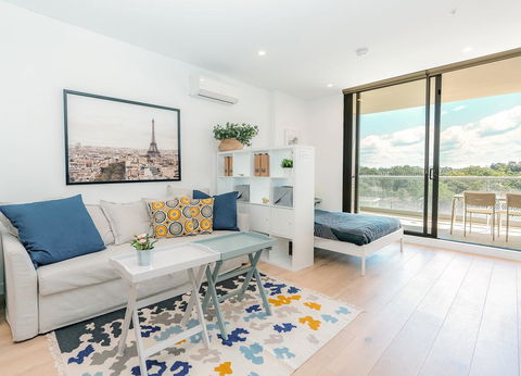 EP22-Brand New Modern Studio In Epping - Great Ocean Road Tourism 1