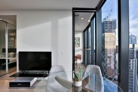 EQ TOWER Melbourne CBD APT - Great Ocean Road Tourism 0