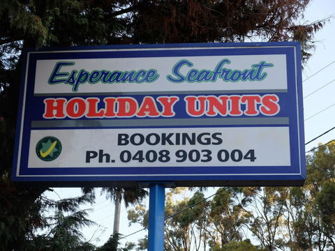 Esperance Seafront Holiday Units - Great Ocean Road Tourism 1