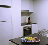 Executively Styled 2 Bed 2 Bath Perfect Location - Great Ocean Road Tourism