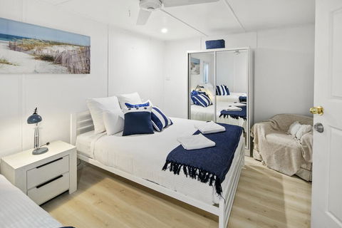 Family Beach House With Parking And Outdoor Dining - Great Ocean Road Tourism 2