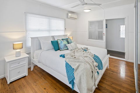 Family Beach House With Parking And Outdoor Dining - Great Ocean Road Tourism 1